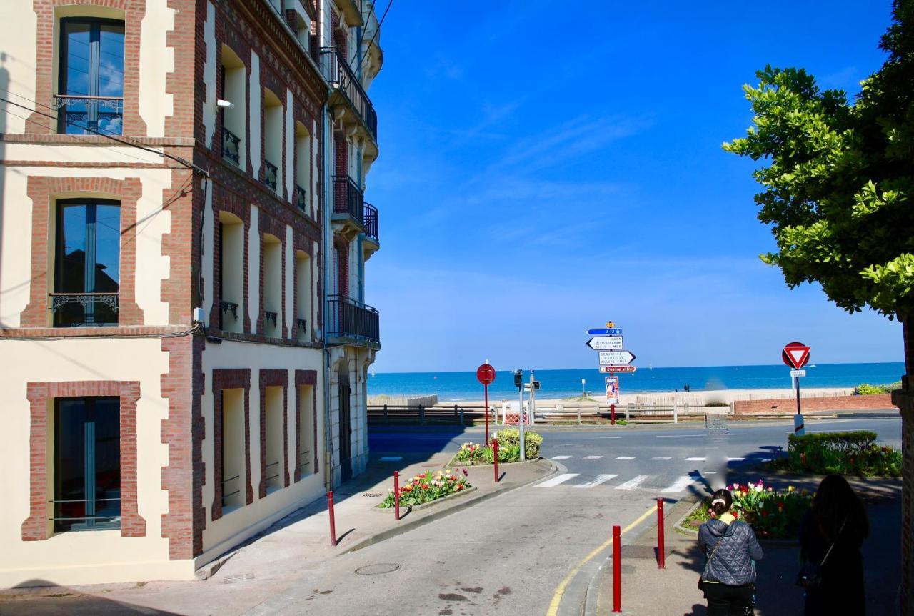 Appartement Grand Confort Bord De Mer Rez-De-Chaussee Residence La Vague Houlgate Buitenkant foto